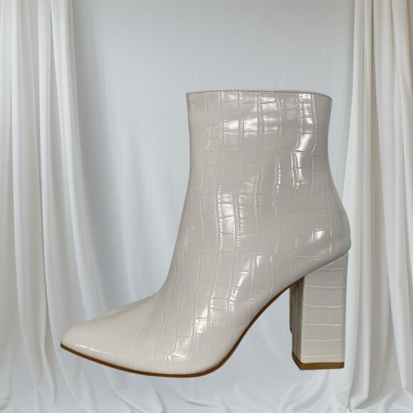 Vampy Bratty White Faux Leather Croc Snake Ankle High Heel Boots Booties 8.5 - Picture 1 of 8